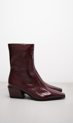 Kennel & Schmenger NYLA