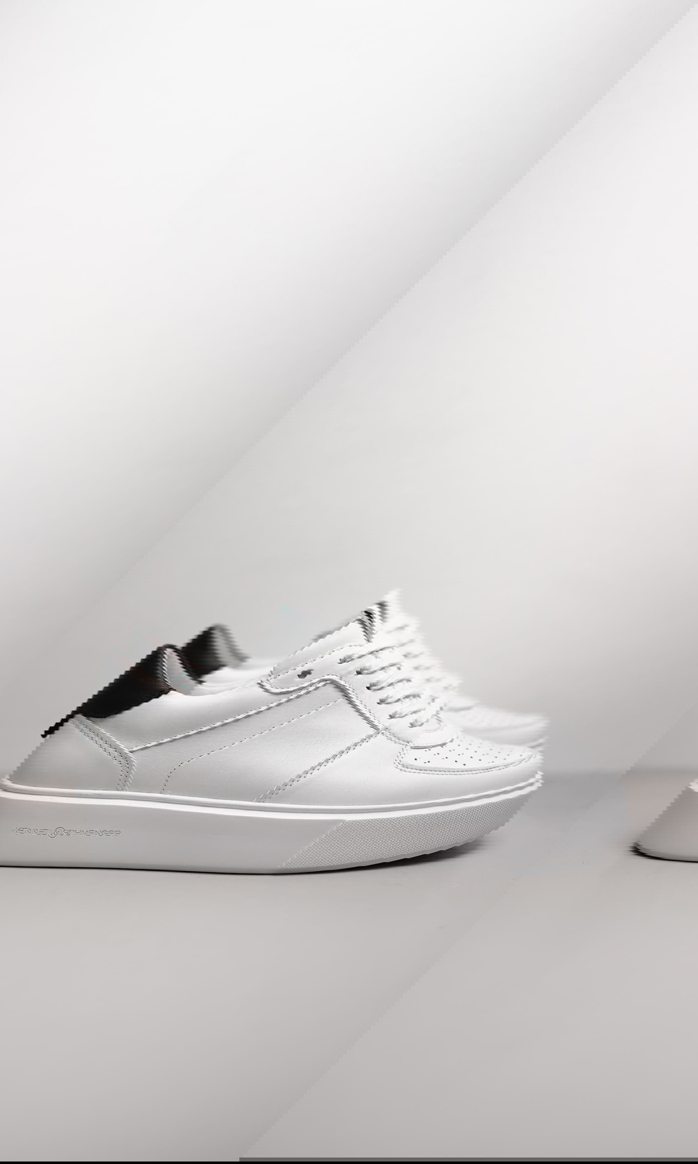 Kennel & Schmenger BOZE MAN